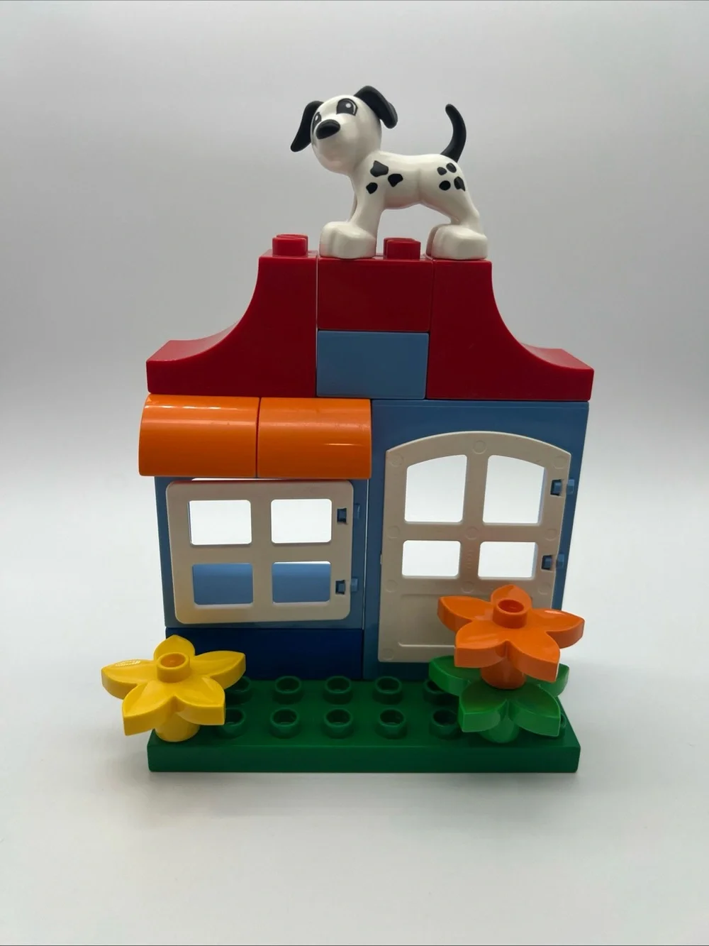 LEGO DUPLO Starter Bundle - My First Build 4631 - Town Playset - Dog Car Women